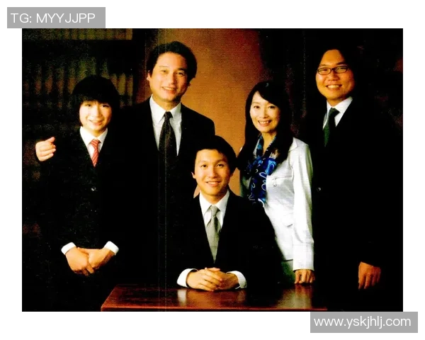 谢什科的传奇人生与影响力探讨：从艺术到社会的多重角色分析